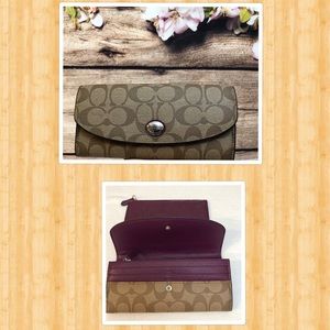 Coach Signature Slim Envelope /Wallet with Pouch